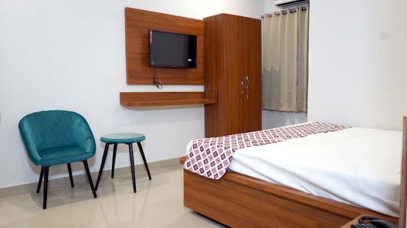 Hotel Lotus Bloom