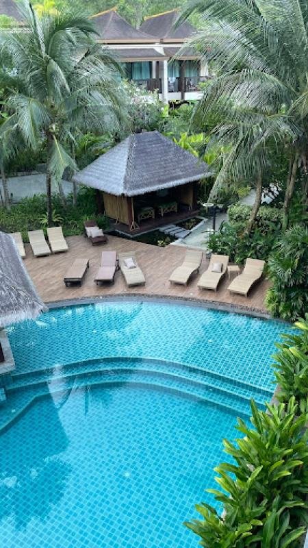 Hula Hula Resort and Spa