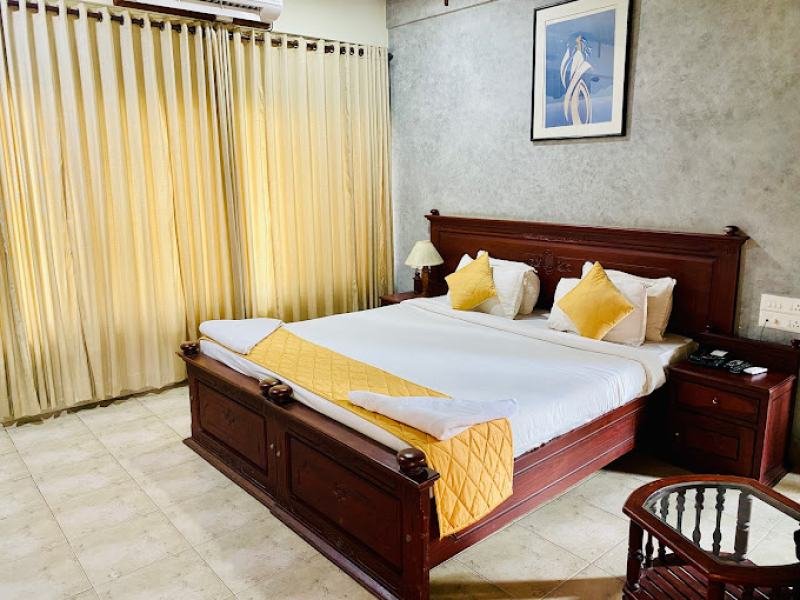 Kalathil Lake Resort