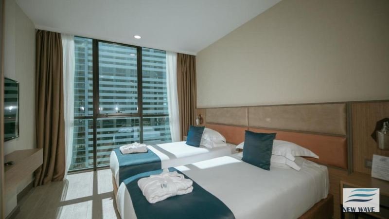 New Wave Hotel