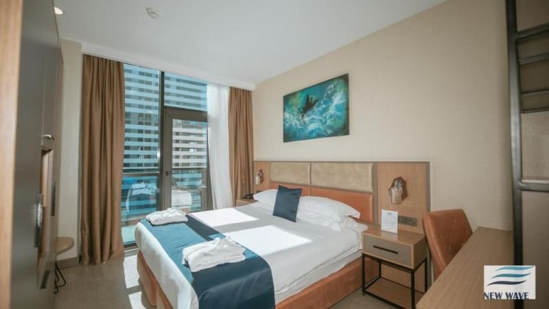New Wave Hotel