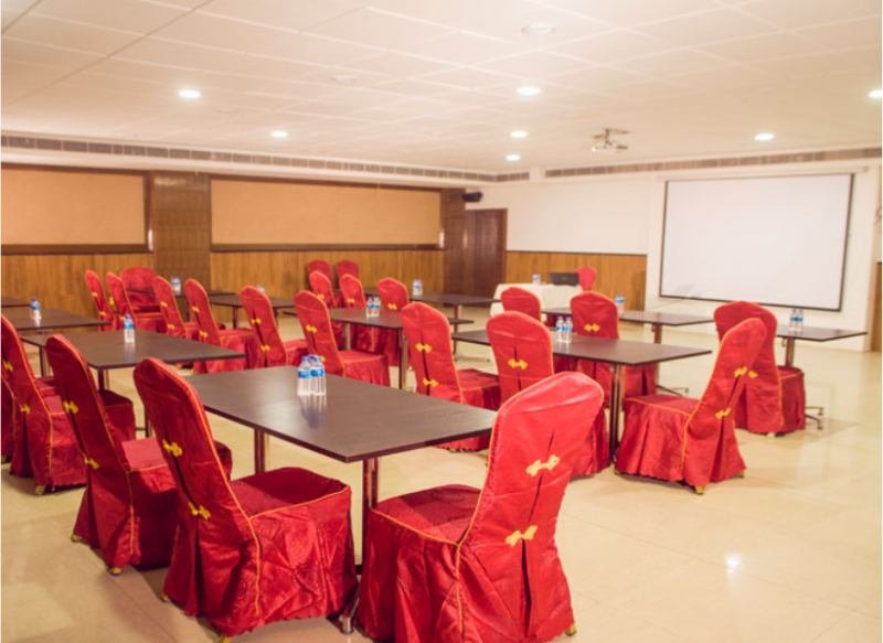Priya Hotel