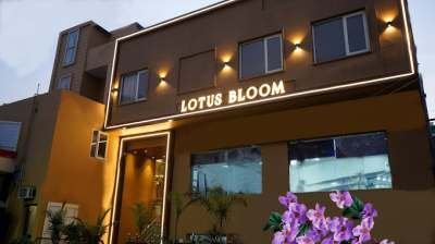 Hotel Lotus Bloom